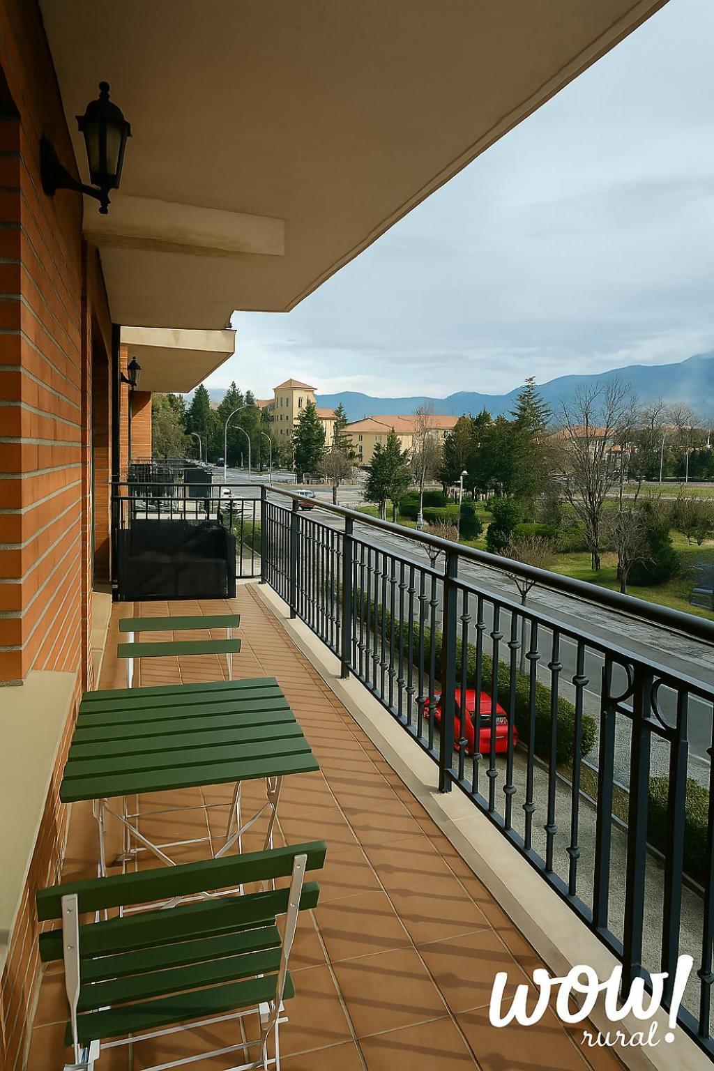 Apartamento O Mon Sabiñánigo Exterior foto
